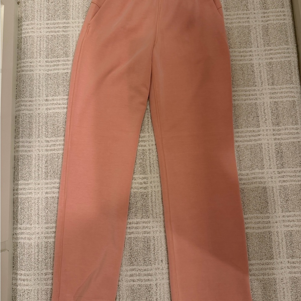 lululemon athletica Straight Fit in Dusty Pink